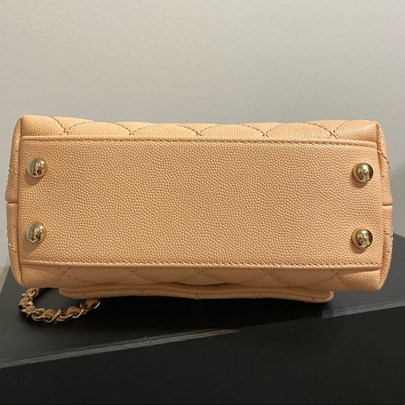 ❌SOLD ❌ Chanel 🧡 extra mini coco handle - Picture 5 of 14